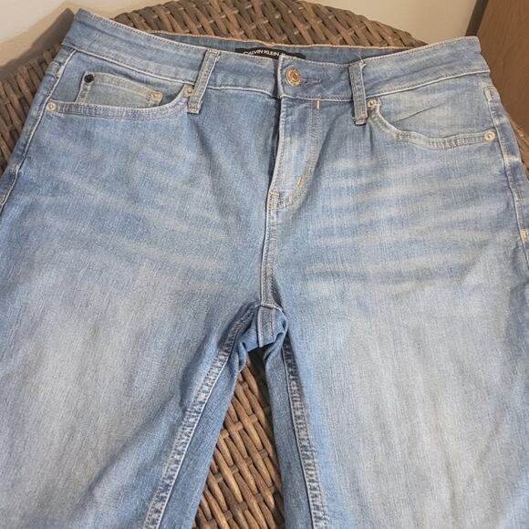 CALVIN KLEIN JEANS Mom Jean Shorts Sz 10 Denim Modest 10" Inseam Bermuda Classic - Picture 3 of 11